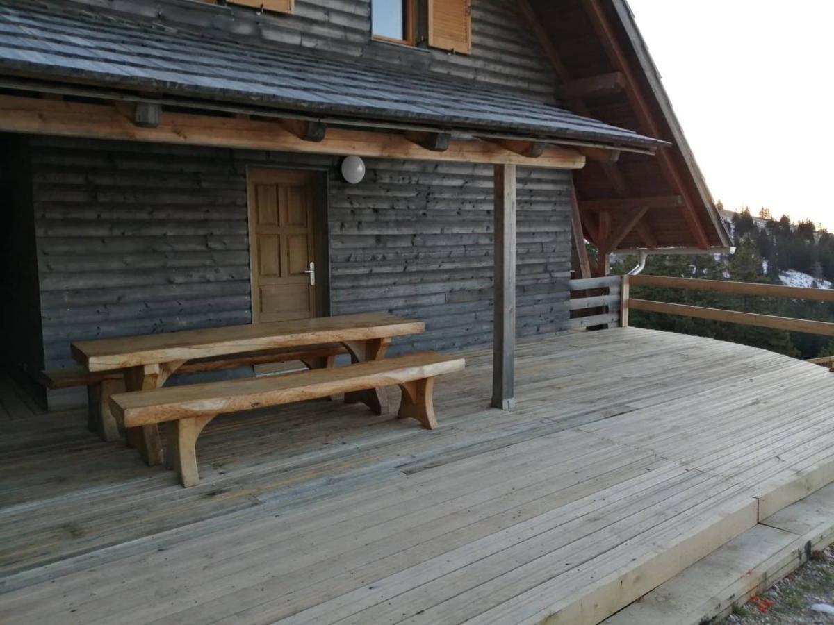 Apartmaji Vrhovnik Cerklje na Gorenjskem Dış mekan fotoğraf